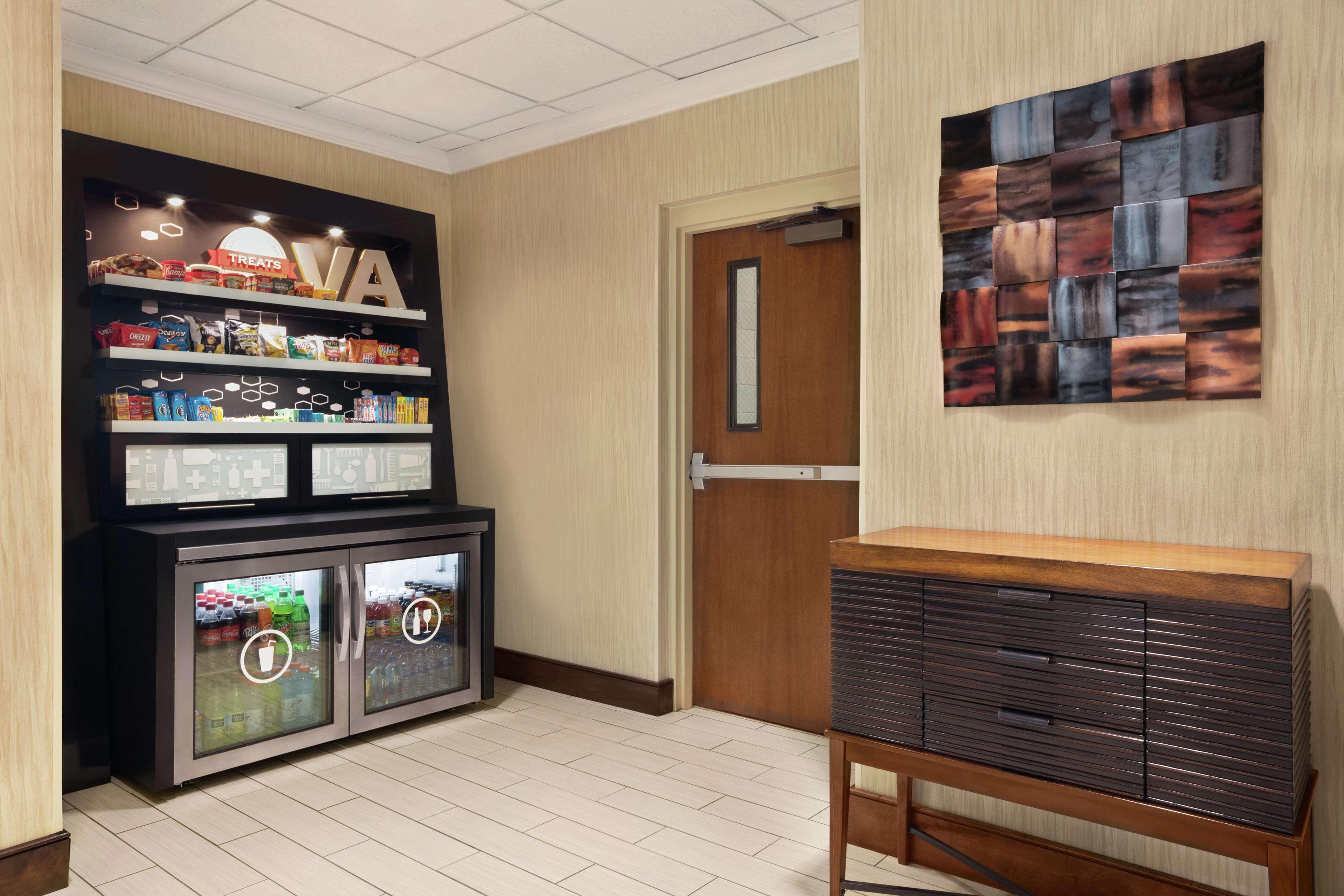 Hampton Inn Richmond/Ашланд Екстериор снимка