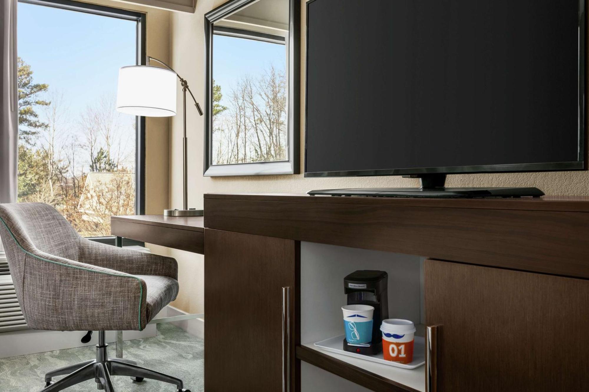 Hampton Inn Richmond/Ашланд Екстериор снимка